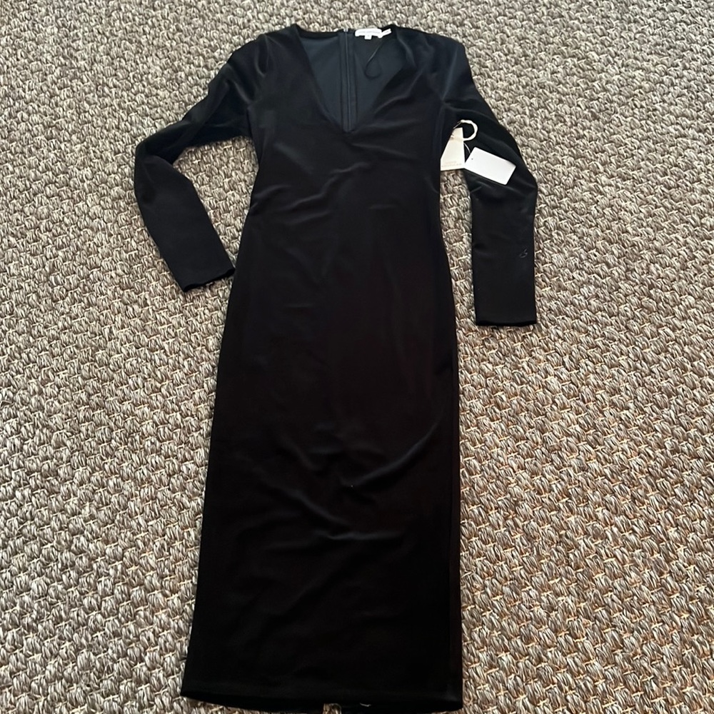 Good American velvet black dress. New with tags.
